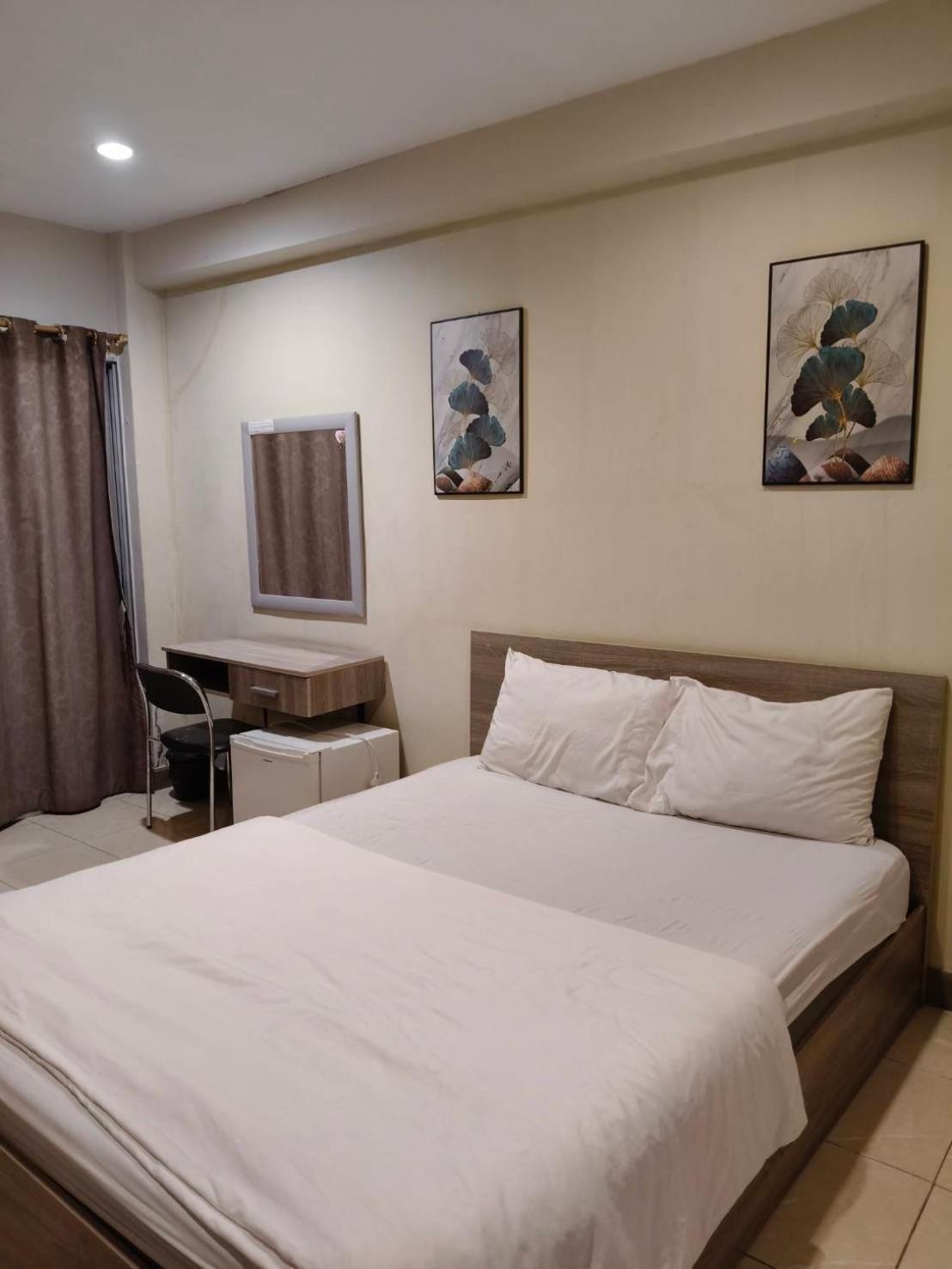 T3 Residence Bangkok Bagian luar foto