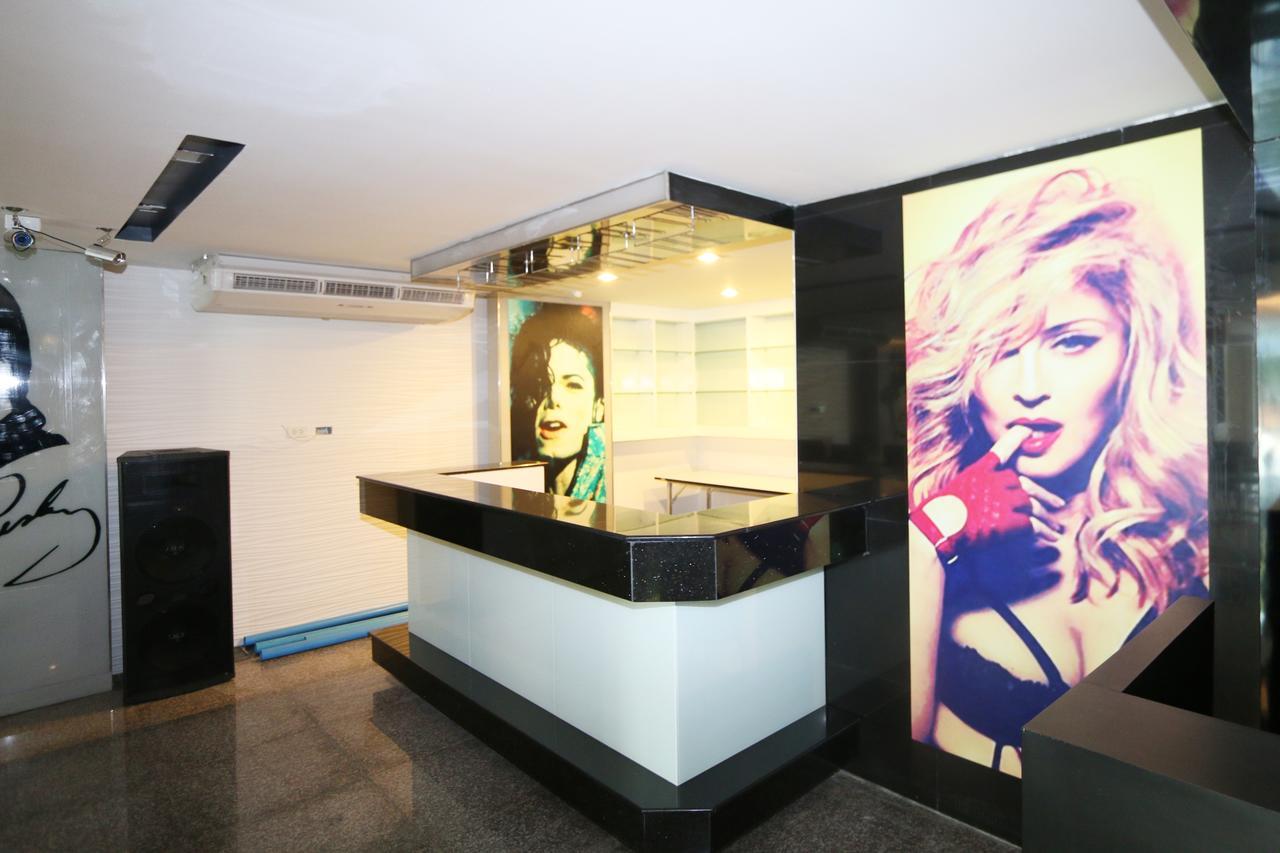 T3 Residence Bangkok Bagian luar foto
