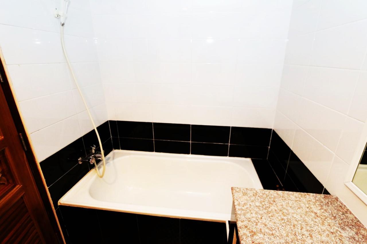 T3 Residence Bangkok Bagian luar foto